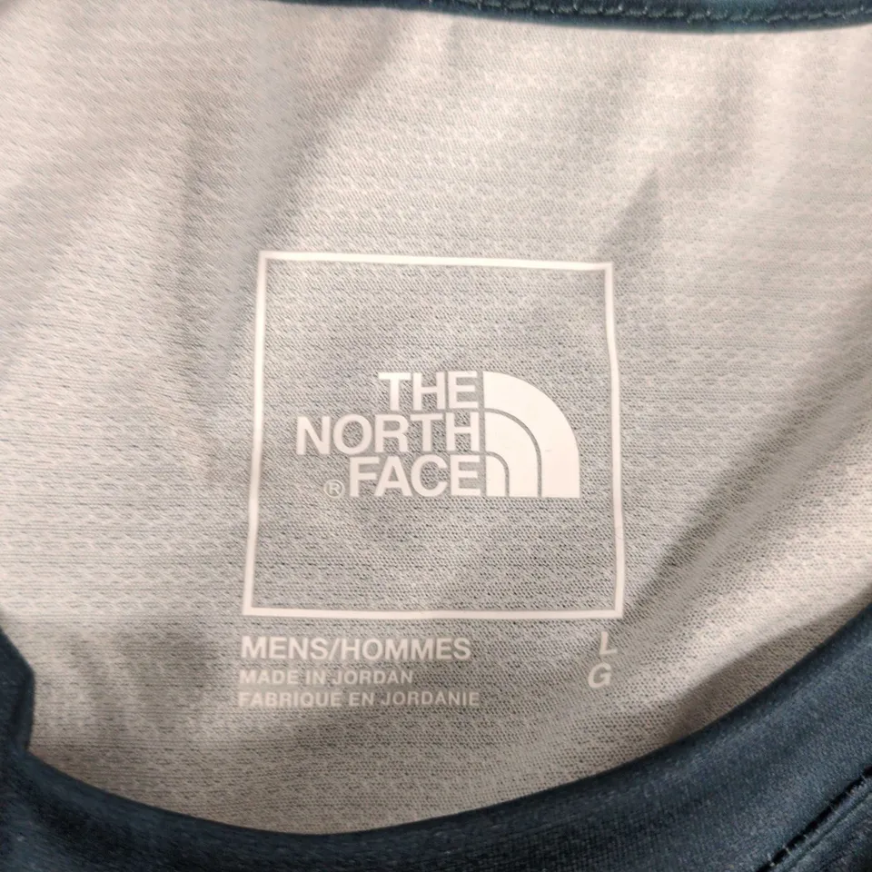 THE NORTH FACE MEN'S T-SHIRT – TEAL, SIZE L