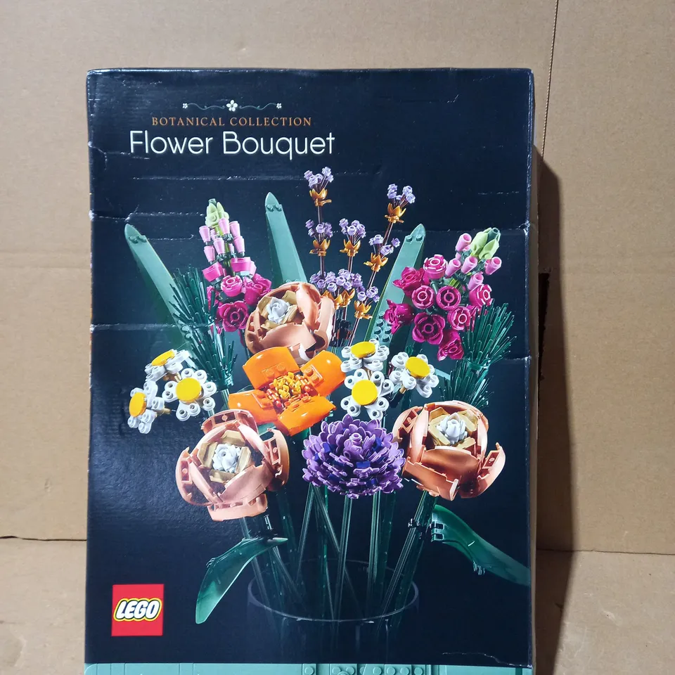 BOXED LEGO CREATOR FLOWER BOUQUET SET FOR ADULTS 10280 RRP £55