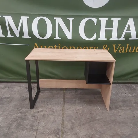 DESIGNER MINIMALIST WRITING DESK