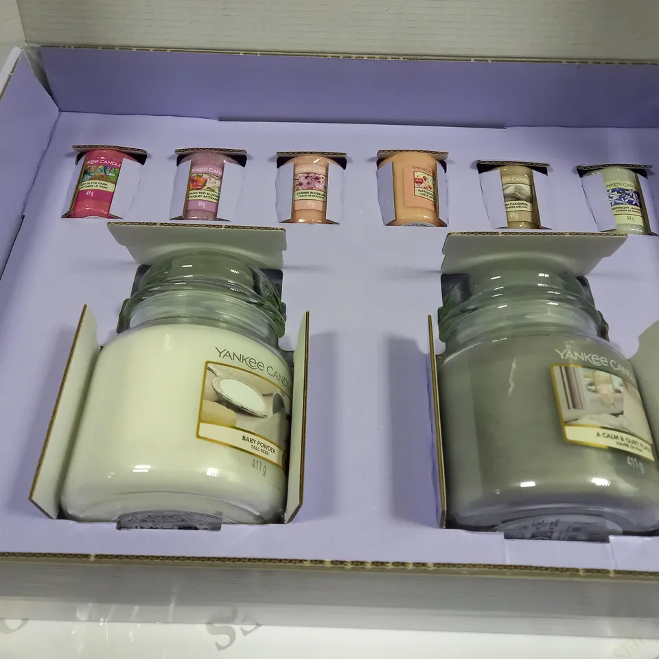 BOXED YANKEE CANDLE SUMMER COLLECTION 2023