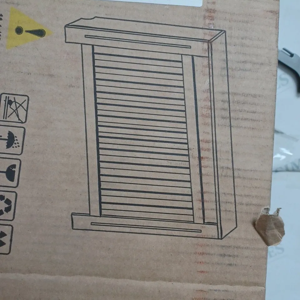 VIDA DESIGNS ARLINGTON RADIATOR COVER - MEDIUM - COLLECTION ONLY  RRP £55