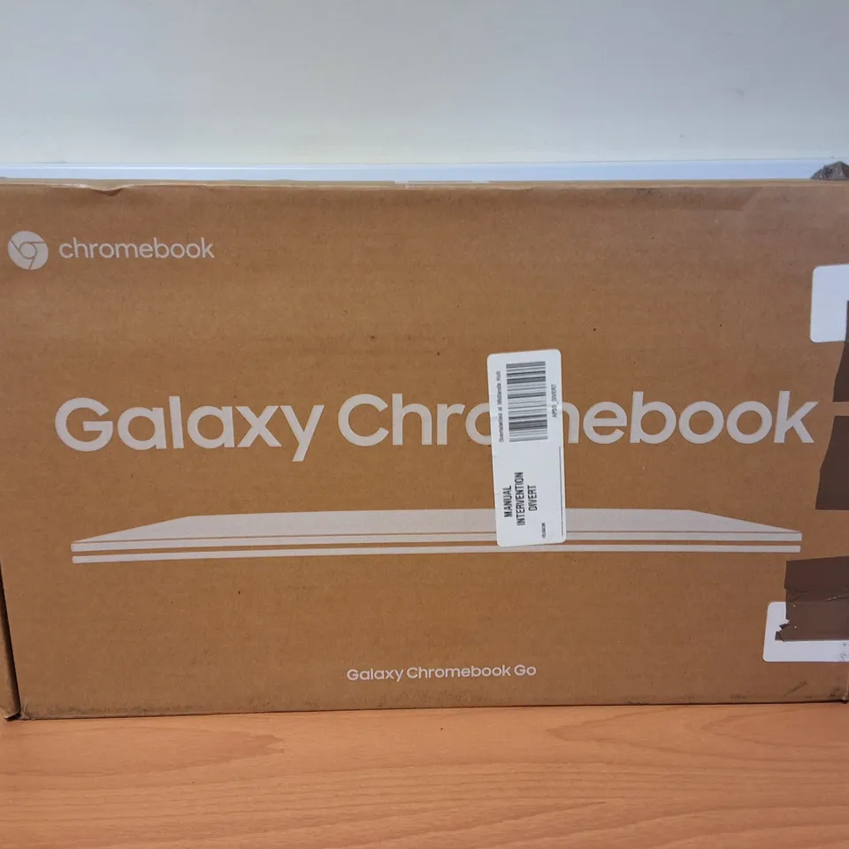 SAMSUNG GALAXY CHROMEBOOK GO INTEL CELERON LAPTOP IN SILVER - XE340XDA