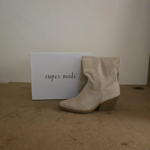 SUPER MODE WOMEN'S BEIGE SUEDE ANKLE BOOTS WITH EMBROIDERED SHAFT AND WOODEN HEEL SIZE EU 38