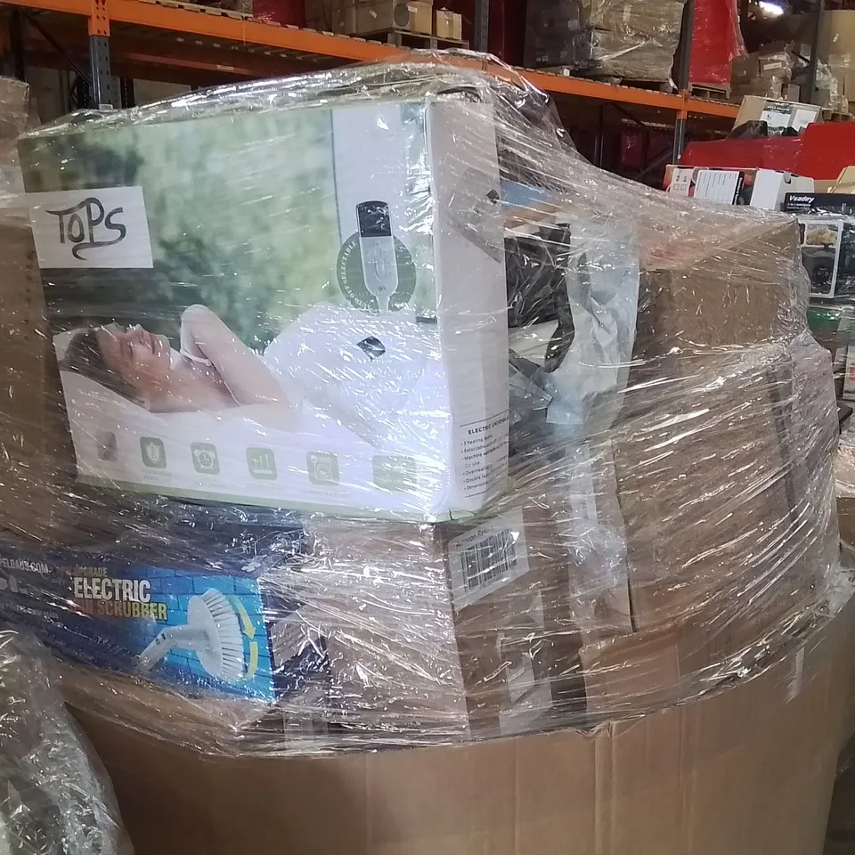 PALLET TO CONTAIN A LARGE QUANTITY OF ELECTRICAL PRODUCTS TO INCLUDE;HEATED THROW,3IN1 WIRELESS CHARGING STATION 