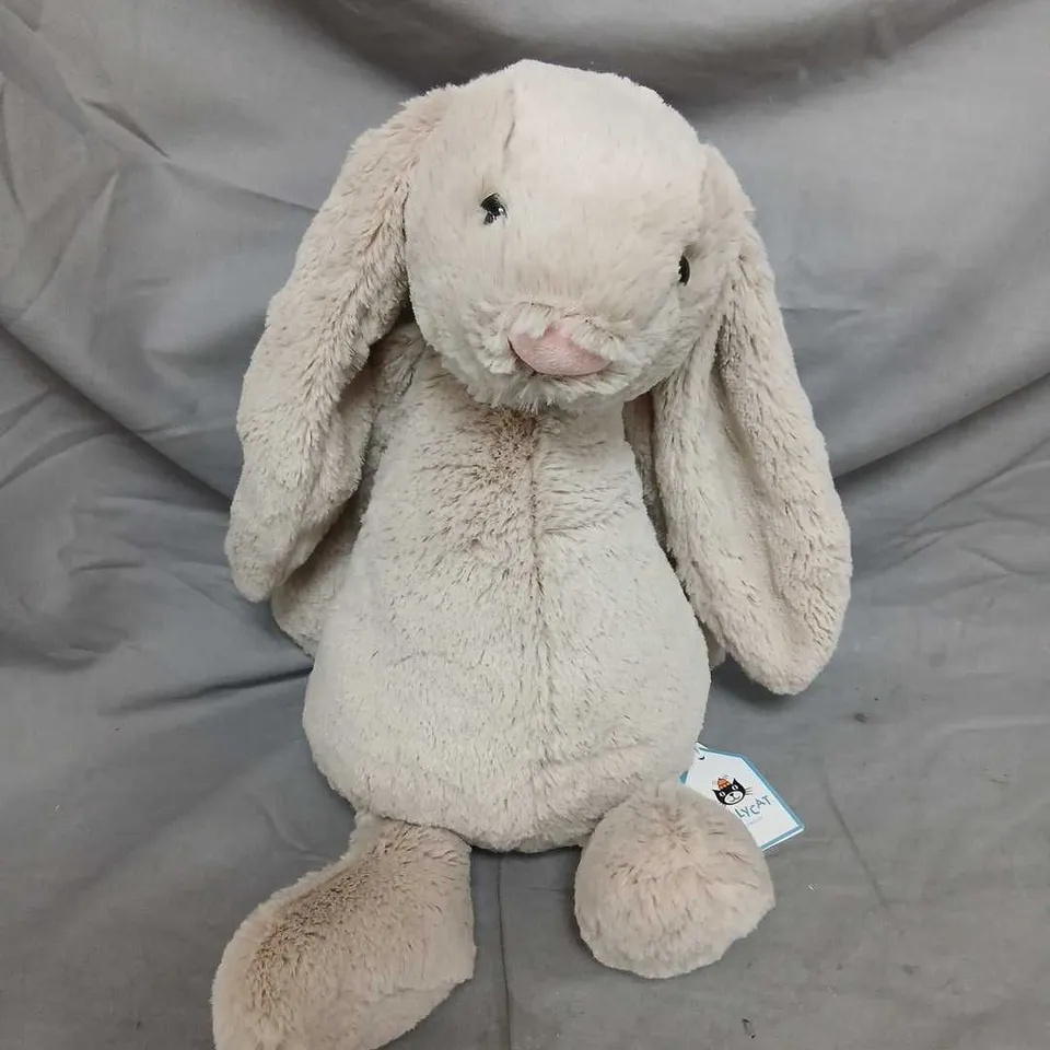 JELLYCAT LARGE BASHFUL BEIGE BUNNY – JELLYCAT LONDON