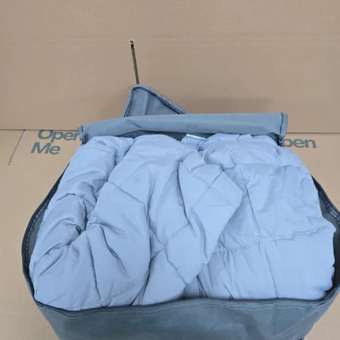 SLEEP IN A HUG WEIGHTED BLANKET