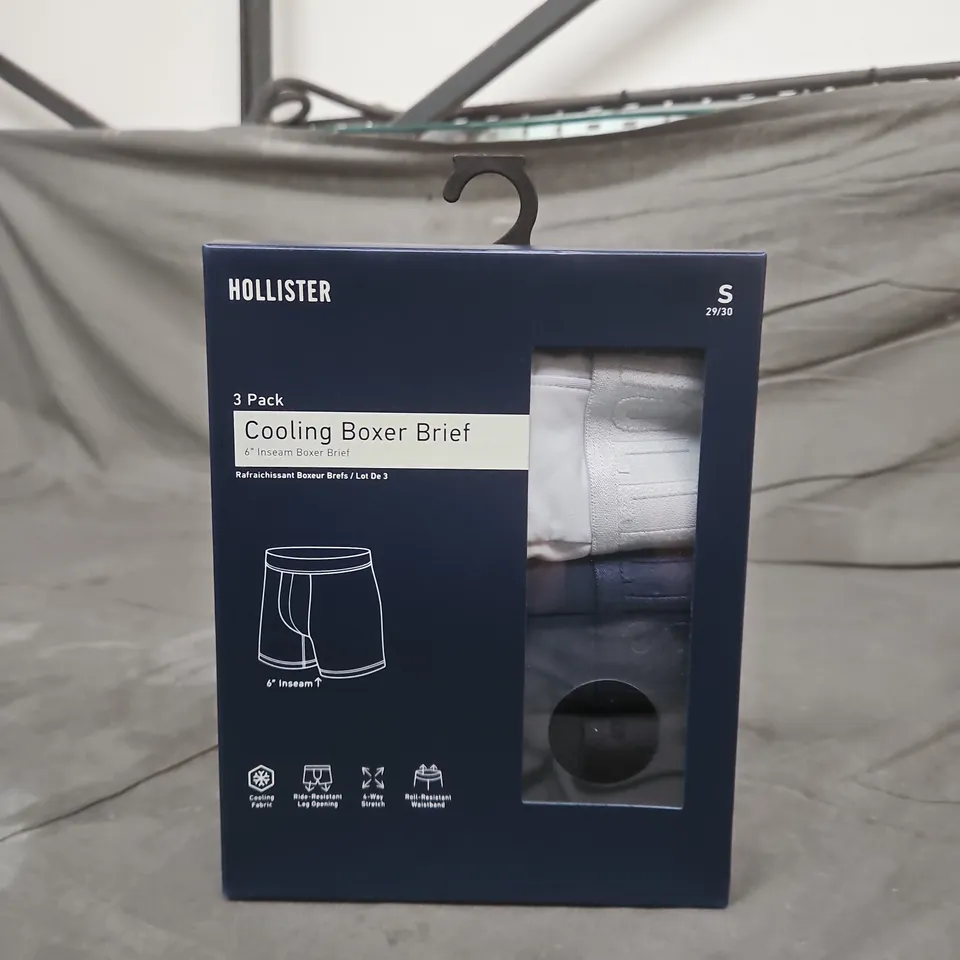 HOLLISTER 3 PACK COOLING BOXER BRIEFS – SIZE S