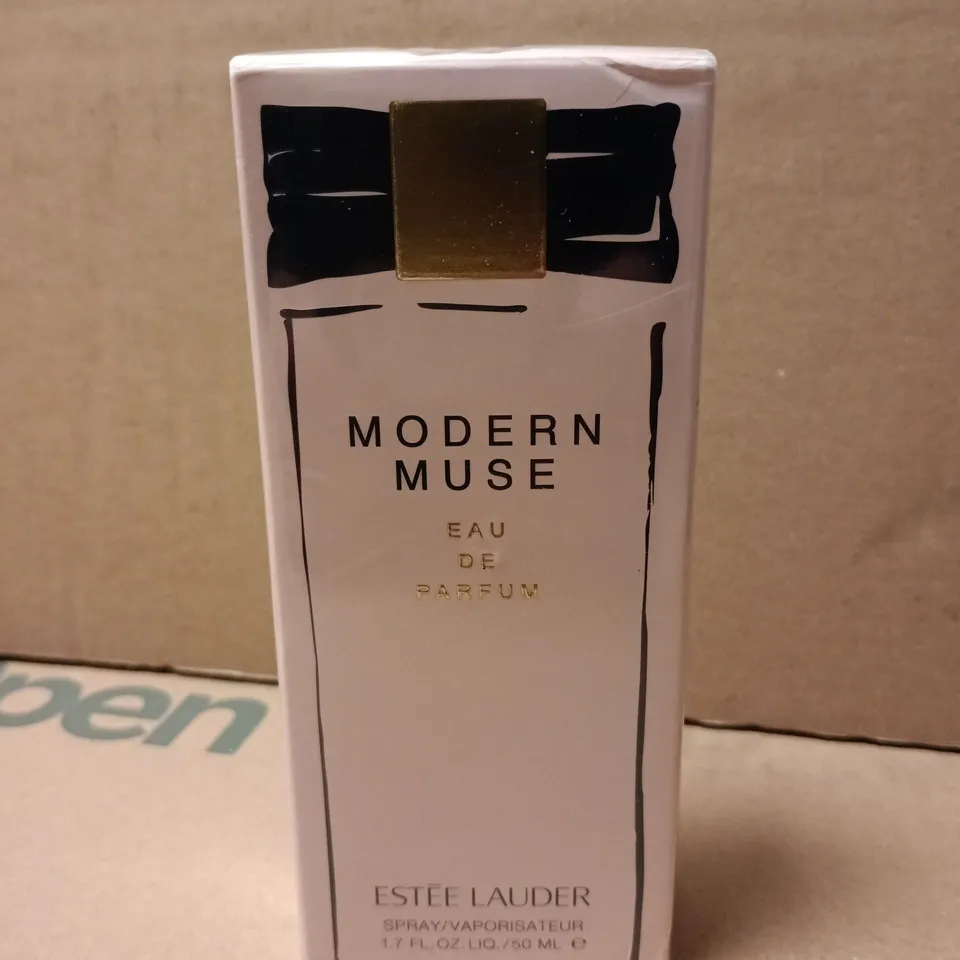 BOXED AND SEALED ESTEE LAUDER MODERN MUSE EAU DE PARFUM 50ML
