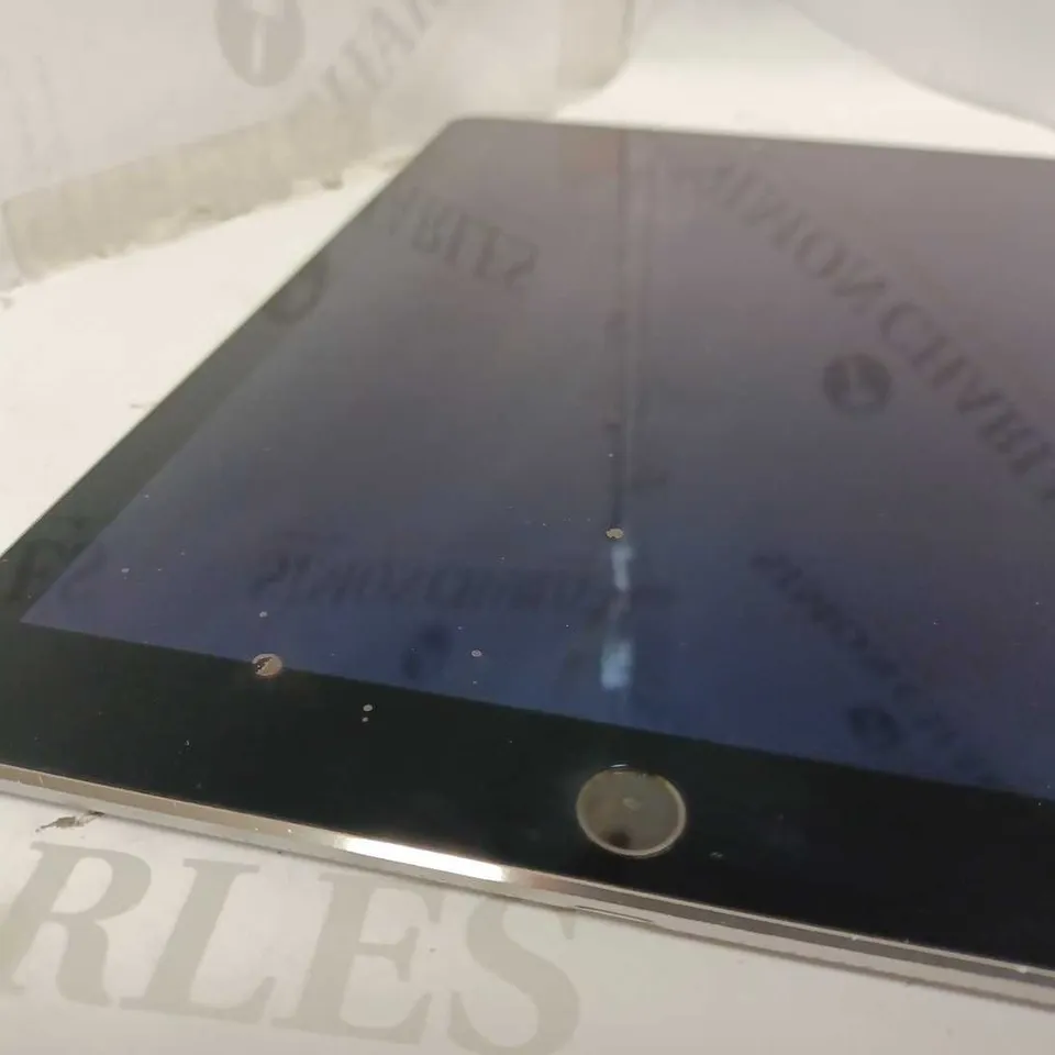 APPLE IPAD AIR 2 MODEL A1566