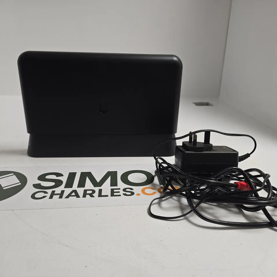 EE SMART HUB