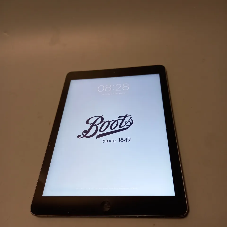 APPLE A1474 IPAD AIR 
