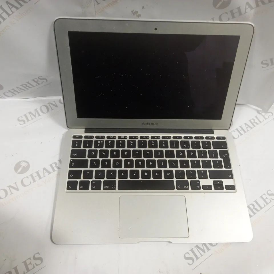 MACBOOK AIR - A1370