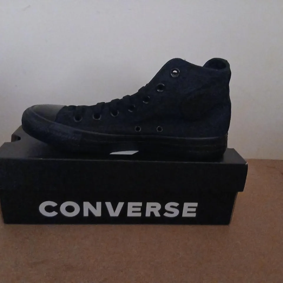 CONVERSE CHUCK TAYLOR ALL STAR HIGH TOP SNEAKERS – BLACK MONOCHROME, UK 5 (MEN)