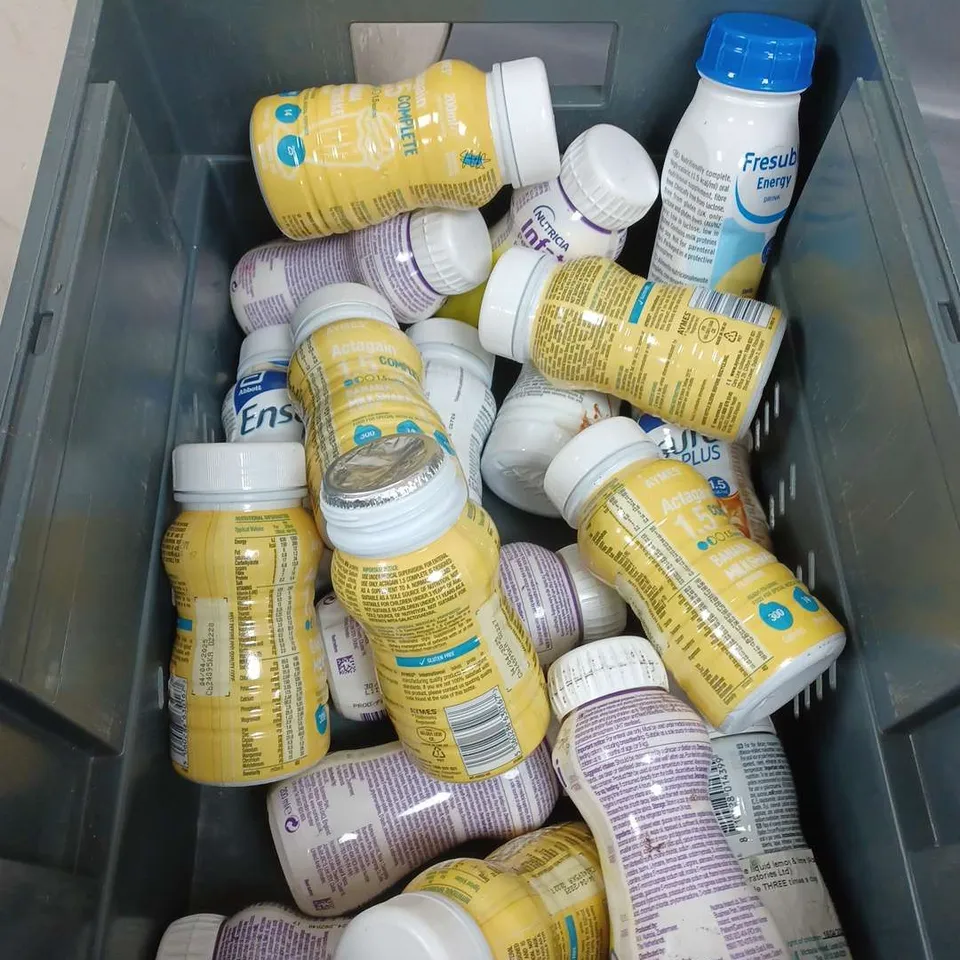 LOT OF APPROXIMATELY 20 FOOD SUPPLEMENT DRINKS TO INCLUDE INFATRINI AND ENSURE PLUS