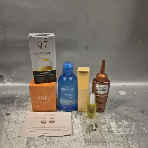 APPROXIMATELY 20 ASSORTED HEALTH AND BEAUTY PRODUCTS TO INCLUDE Q7 LUMINAIRE SERUM, L'OREAL ELVIVE GROWTH BOOSTER AND ESPA SERUM