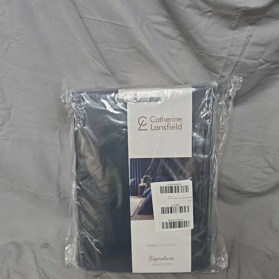 CATHERINE LANSFIELD DOUBLE DUVET SET - FULLY REVERSIBLE (SIGNATURE COLLECTION)