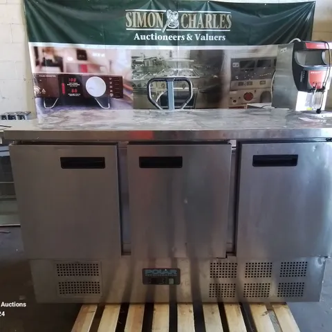 COMMERCIAL STAINLESS STEEL POLAR REFRIGERATION G622 3 DOOR REFRIGERATOR