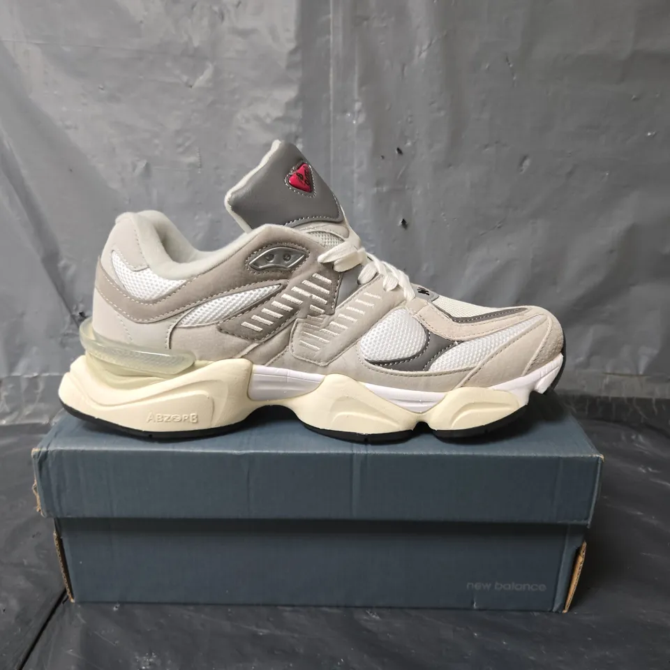 BOXED PAIR OF NEW BALANCE 9060 TRAINERS IN GREY - UK 9.5