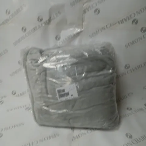 BOXED COZEE HOME VELVETSOFT HEATED THROW IN LIGHT GREY