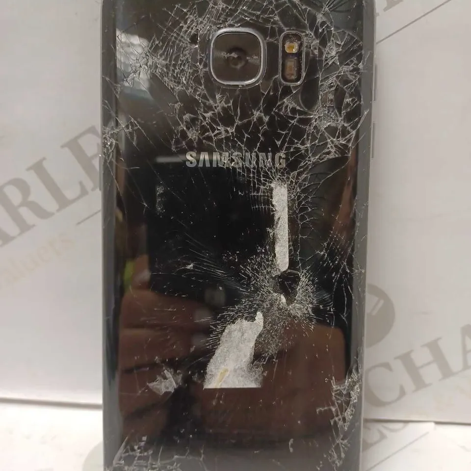 SAMSUNG GALAXY S7 EDGE - BLACK