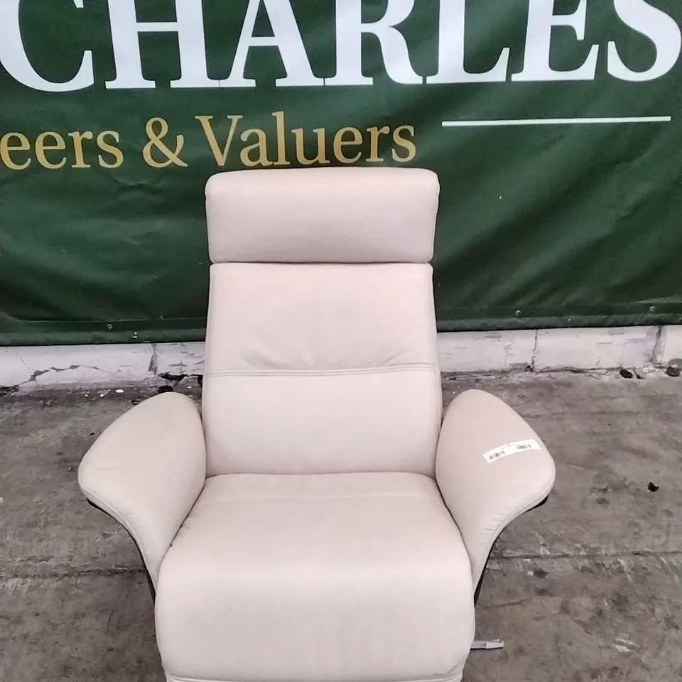 QUALITY BRITISH DESIGNED & MANUFACTURED G PLAN VARDE POWER RECLINER CHAIR CAMBRIDGE STONE LEATHER