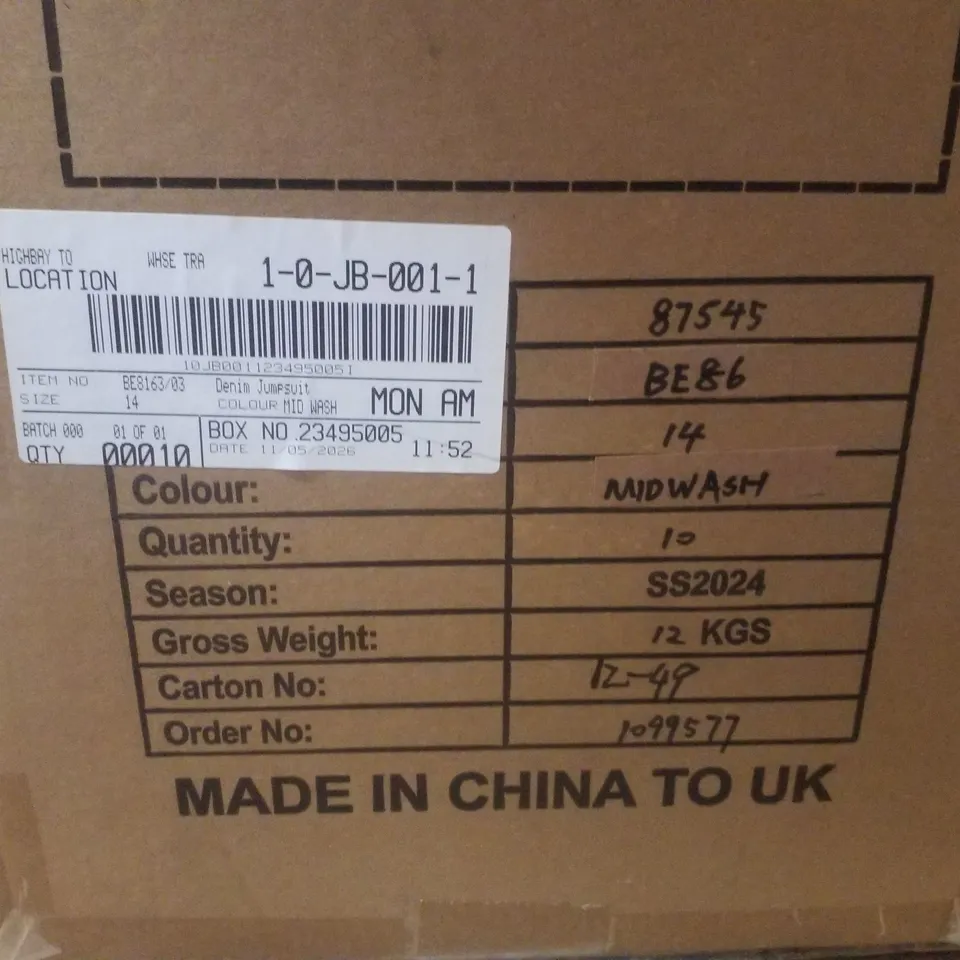 BOX CONTAINING APPROXIMATELY 10 BRAND NEW SIMPLY BE DENIM MID WASH JUMPSUITS - SIZE 14