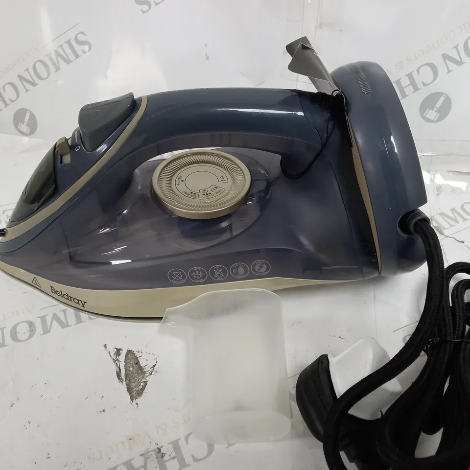 BOXED BELDRAY 2-IN-1 CORDLESS STEAM IRON 