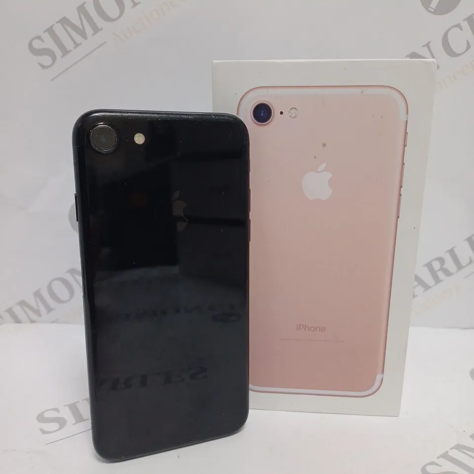 APPLE IPHONE 7 (A1778) SMARTPHONE