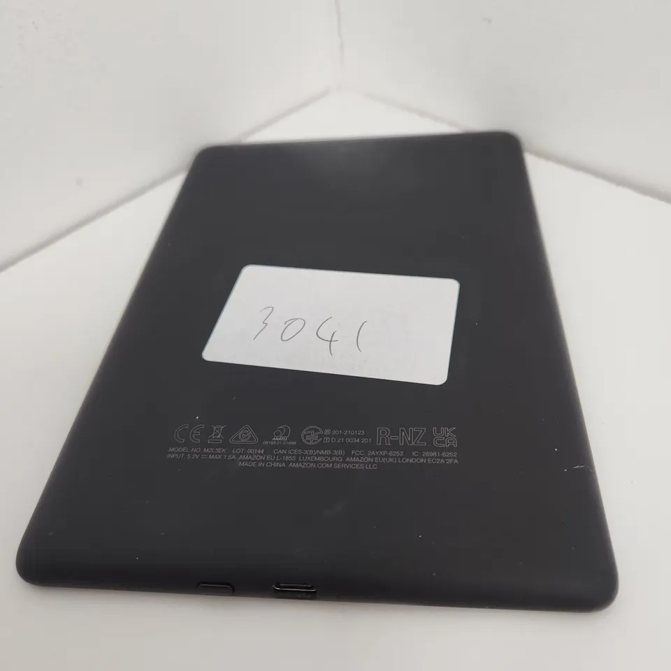 UNBOXED AMAZON KINDLE PAPERWHITE MODEL M2L3EK