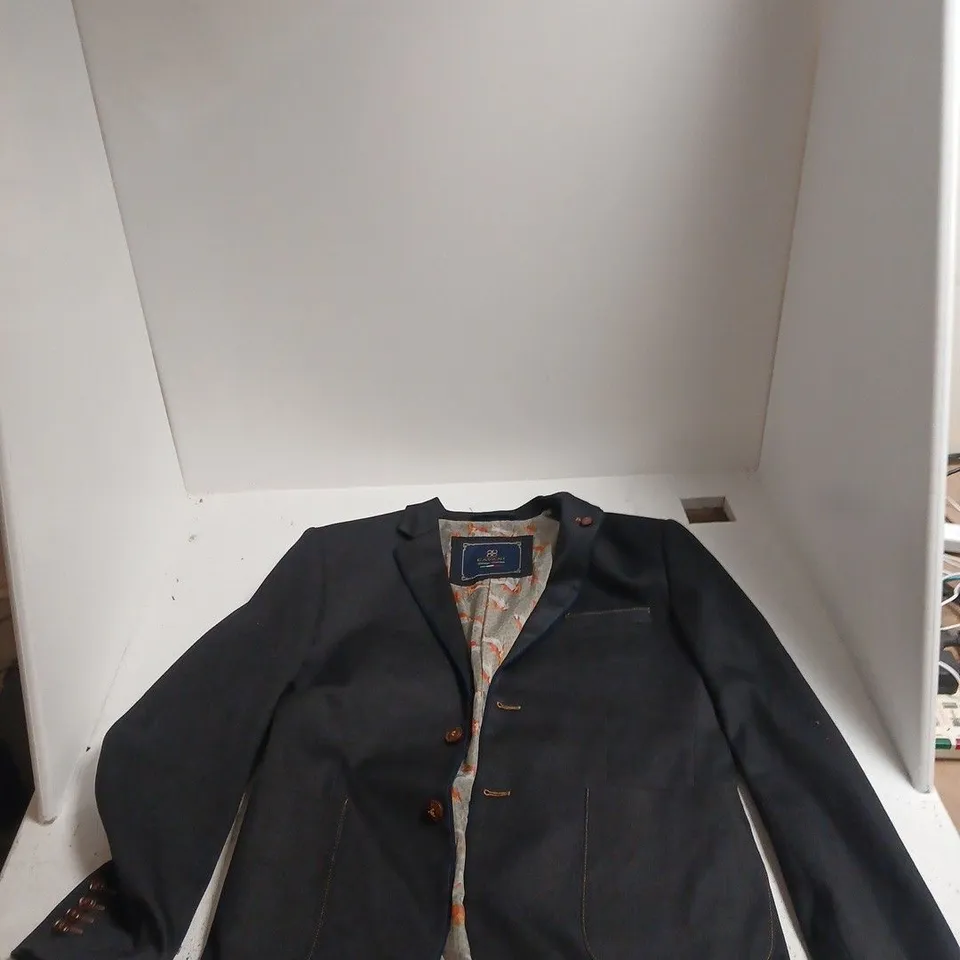 HOUSE OF CAVANI HERITAGE COLLECTION SLIM FIT NAVY BLAZER – UK 42 (EU 52)
