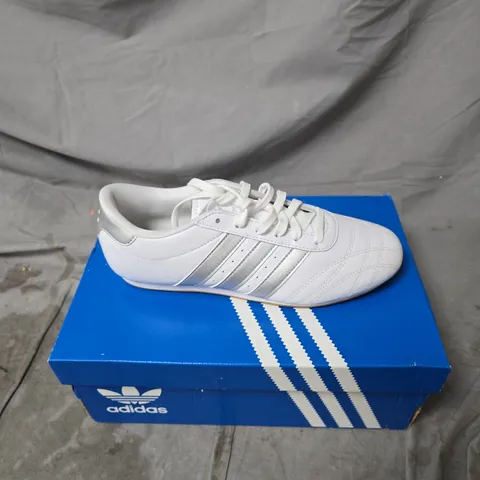ADIDAS WHITE SNEAKERS WITH SILVER 3-STRIPES – BOXED SIZE 6