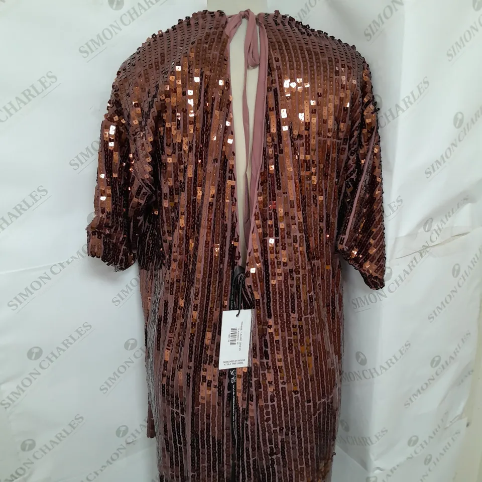 SLA THE LABEL BACKLESS SEQUINED WINNIE TSHIRT DRESS IN BROWN SIZE XS