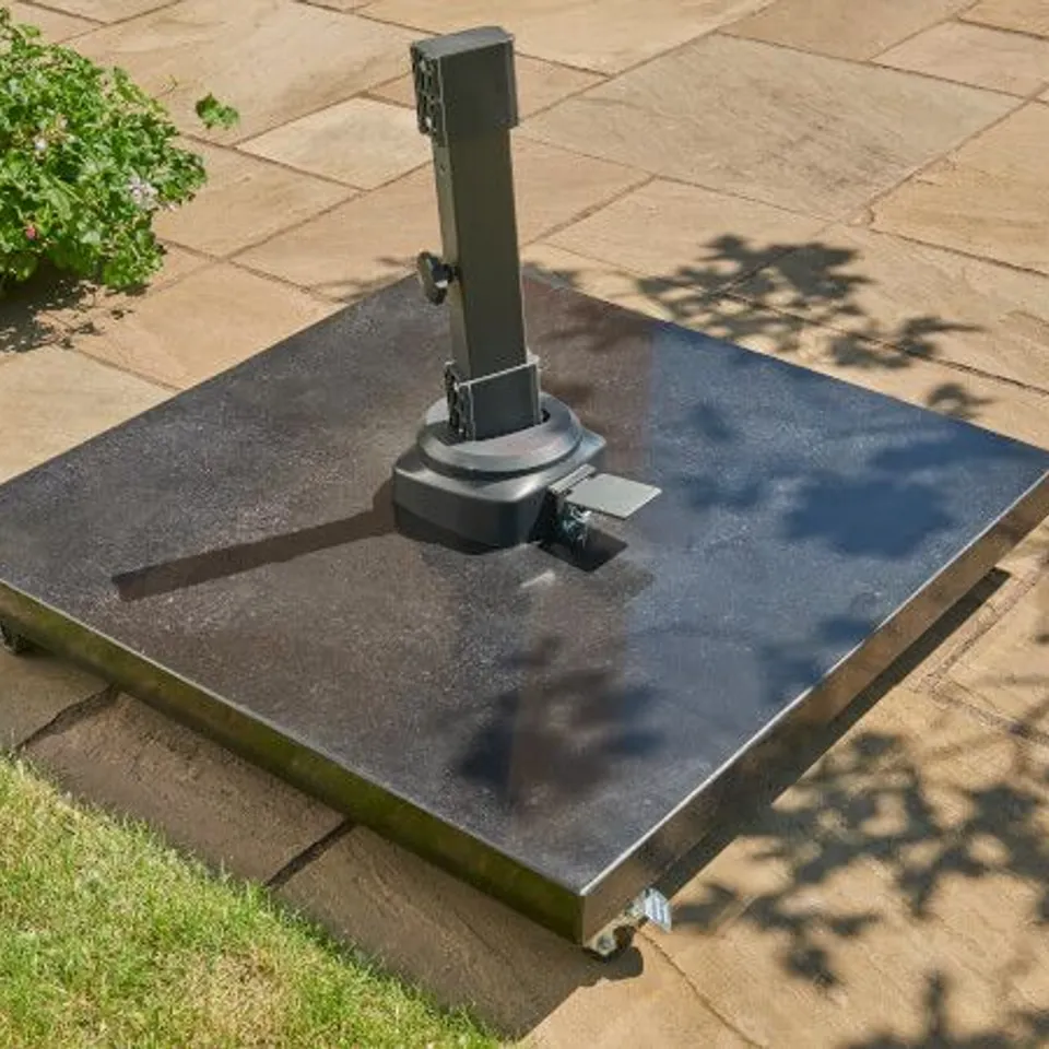 BOXED PRANET ROYCE 90KG GRANITE BASE WITH WHEELS