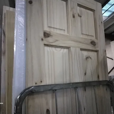 6 PANEL KNOTTY PINE INTERNAL DOOR