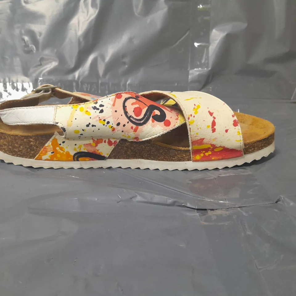 ADESSO EMMIE CROSS STRAP SANDALS YELLOW MULTI SIZE 6