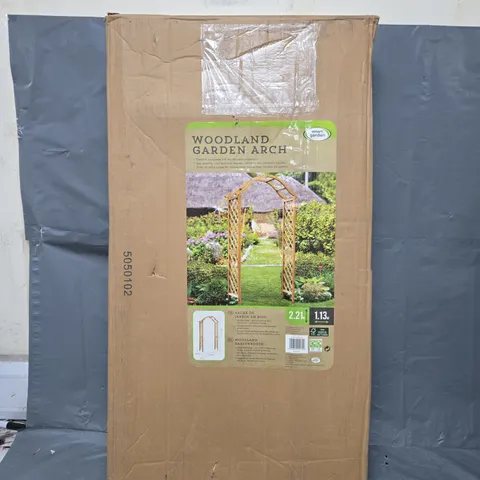 SMART GARDEN WOODLAND ARCH - TAN 2.21M - COLLECTION ONLY
