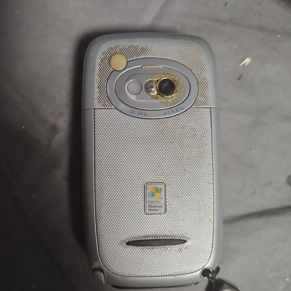 BOXED O2 XDA MINI S MOBILE PHONE