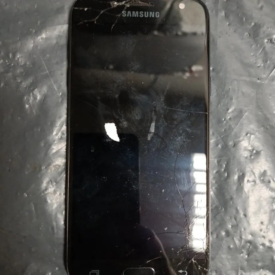 SAMSUNG GALAXY J5 MOBILE SMARTPHONE SM-J530F