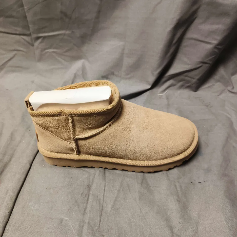 UGG KUWANS CLASSIC SLIP ON SHOES - 3