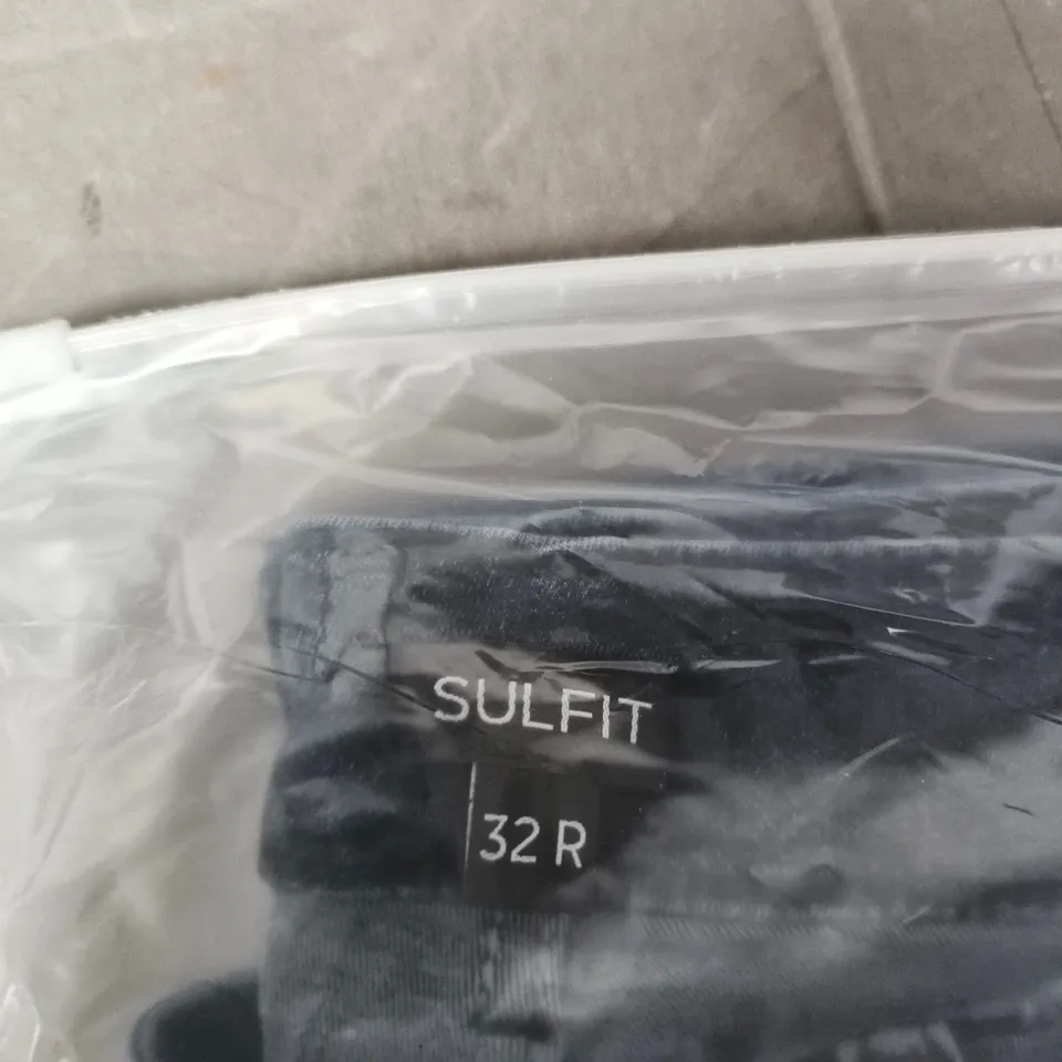 SULFIT SLIM TAPERED FIT JEANS – NEW DARK BLUE, UK SIZE 32R