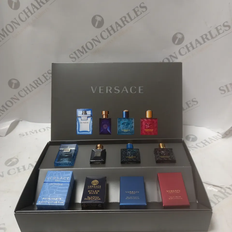 VERSACE MENS GIFT SET 4 X 5ML EDT/EDP BOXED MINIATURES DISCOVERY SET.