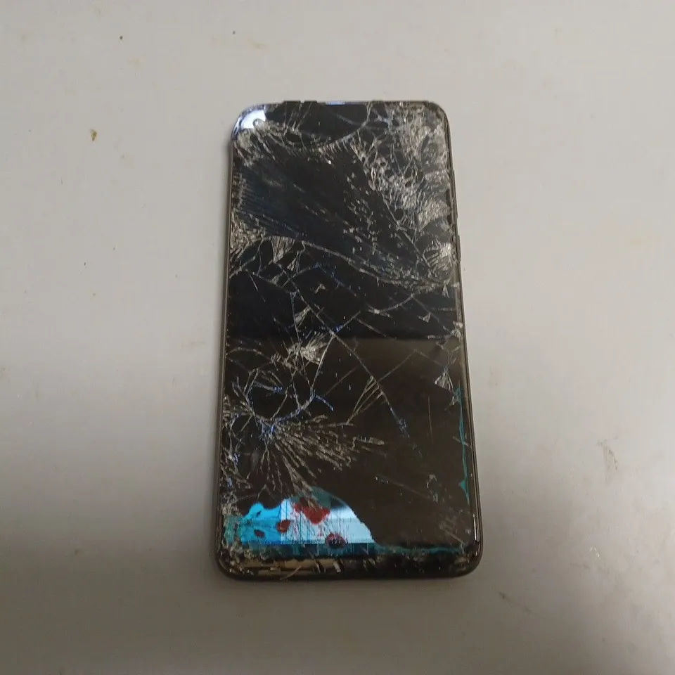 MOTOROLA MOTO G8 POWER