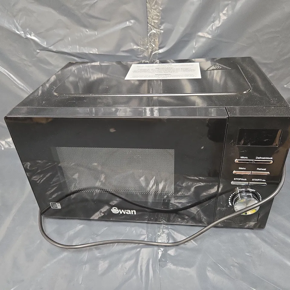 SWAN 20L 700W DIGITAL MICROWAVE IN BLACK - COLLECTION ONLY