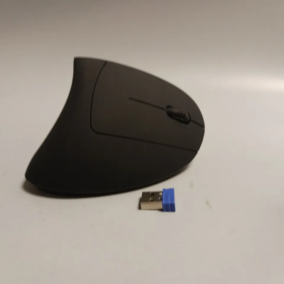 TECKNET WIRELESS MOUSE IN BLACK MODEL TK-MS007 WITH USB NANO RECEIVER 