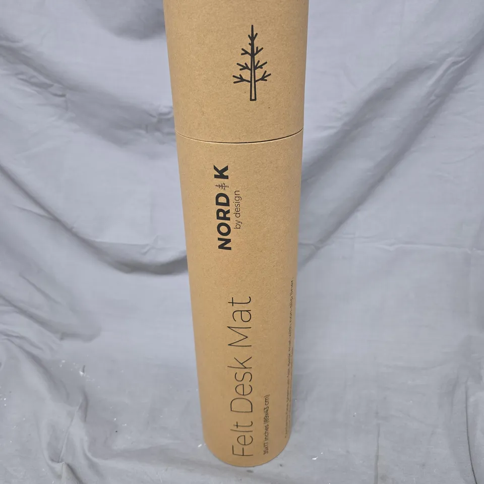 BOXED NORDIK DESIGN FELT DESK MAT IN STONE OAT (89X43CM)