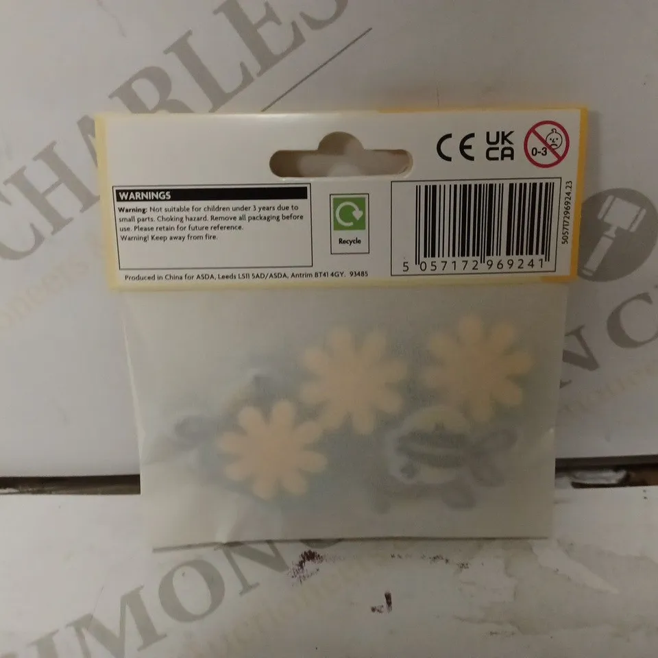 LOT OF 10 BOXES OF BRAND NEW EASTER FELT FLOWERS AND BEES (12 PACKS IN EACH BOX) (51270236)