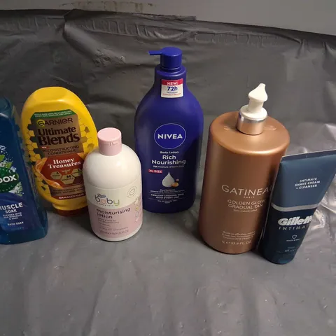 LARGE QUANTITY OF ASSORTED HEALTH AND BEAUTY PRODUCTS TO INCLUDE; RADOX, GILETTE, NIVEA AND GARNIER