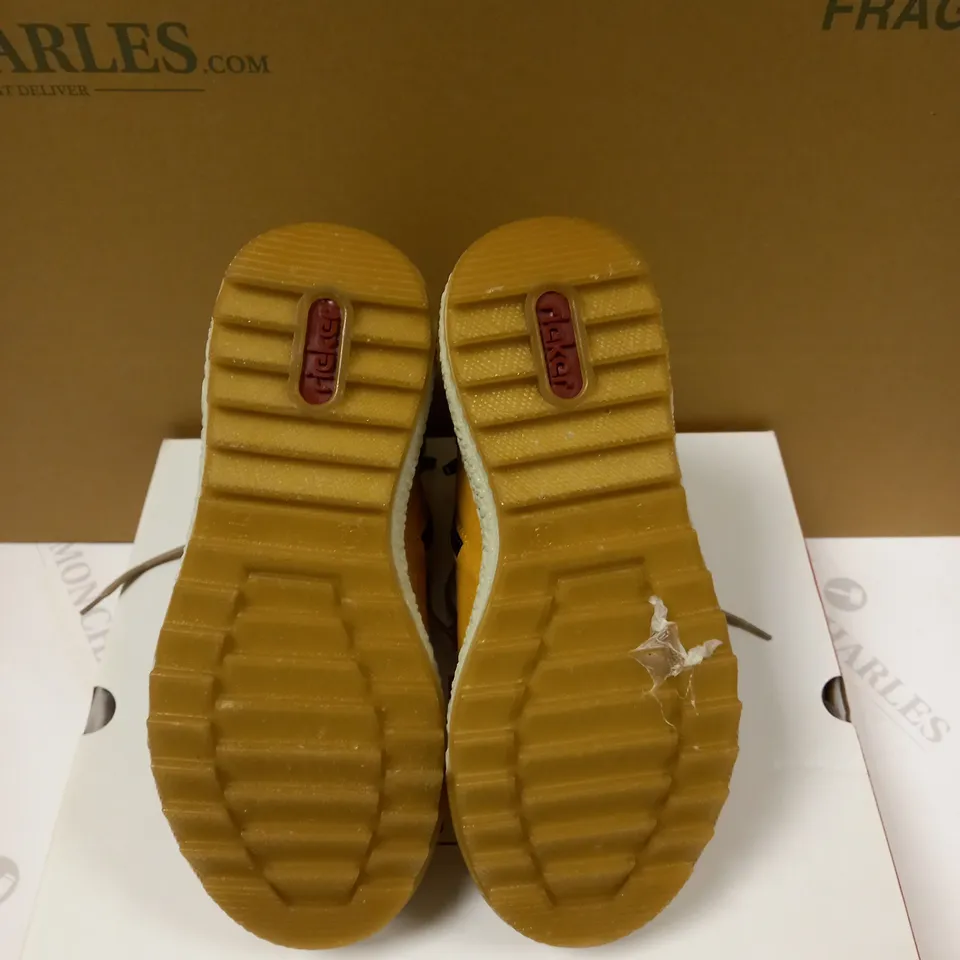 RIEKER LACE BOOT YELLOW - SIZE 5