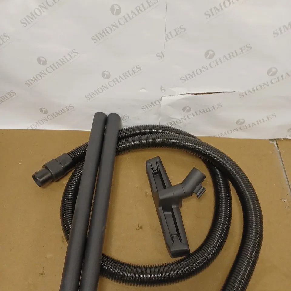 BOSCH UNIVERSALVAC 15 WET AND DRY VACUUM CLEANER 