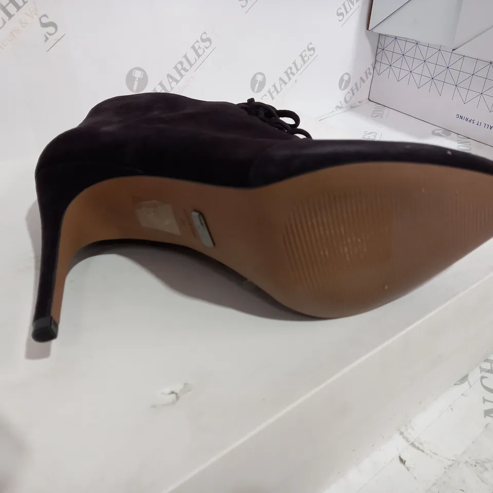 BOXED REISS SUEDE CHOCOLATE BOOT HEELS - SIZE 6